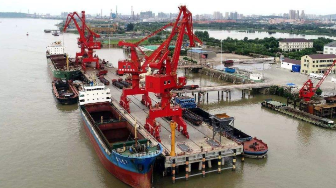 张家口概述露天料场港口封闭问题的实行方法